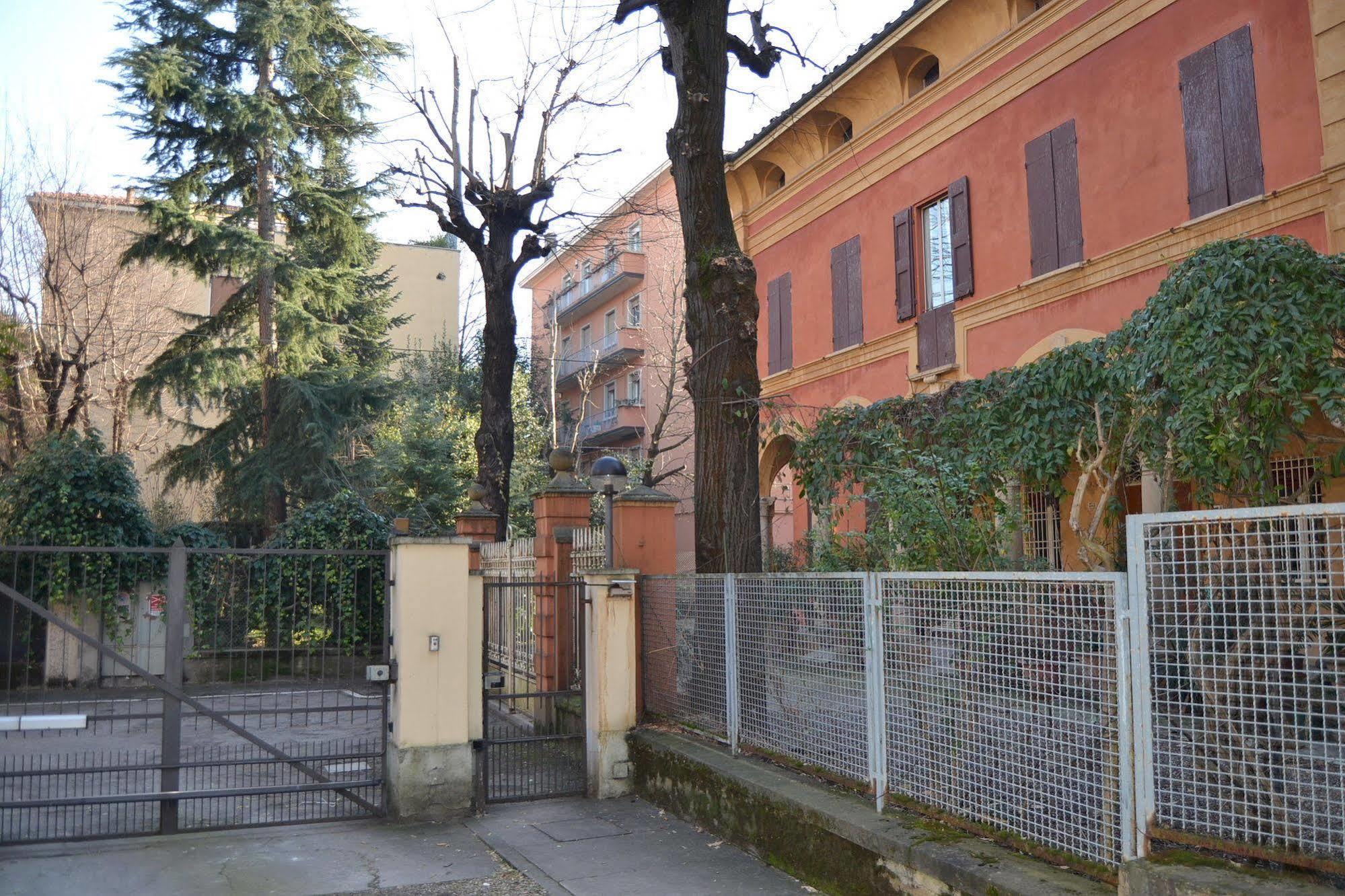 Central Avenue B&B Bologna Exterior photo